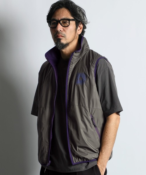 ベスト ジレ REVERSIBLE NYLON VEST：リバーシブル ナイロンベスト メンズ