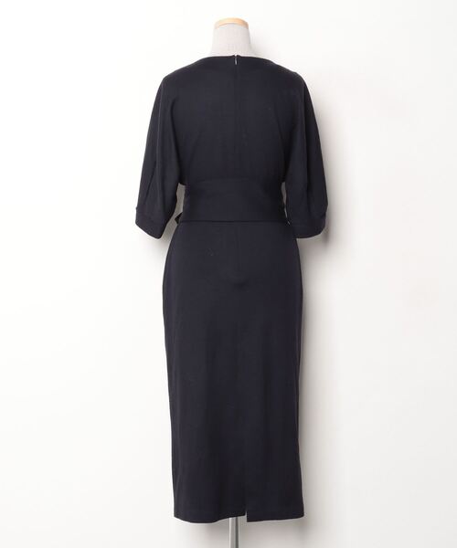 新品未使用　ドレステリア　★☆ シルエットワンピース　黒 DRESSTERIOR（ドレステリア） ドルマンスリーブワンピース - ネイビー