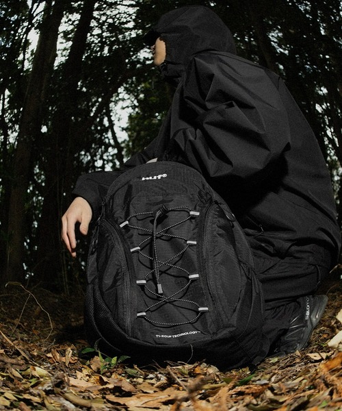 HUF リュックサック、デイパック（色：ブラック系）｜バッグ