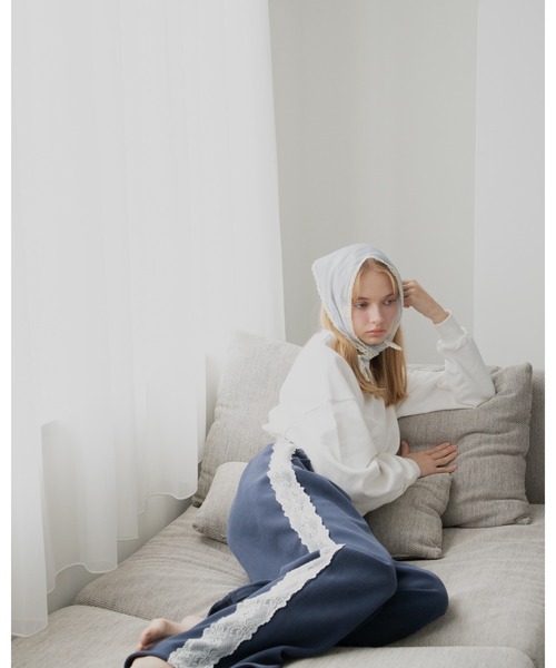 完売品！April Jane レーススウェットパンツ April Jane スウェットパンツ ジャージ レーススウェットパンツ