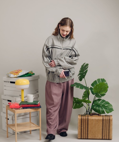 「MUHET」 ナイロンブルゾン X-LARGE ライトグレー レディース_画像2