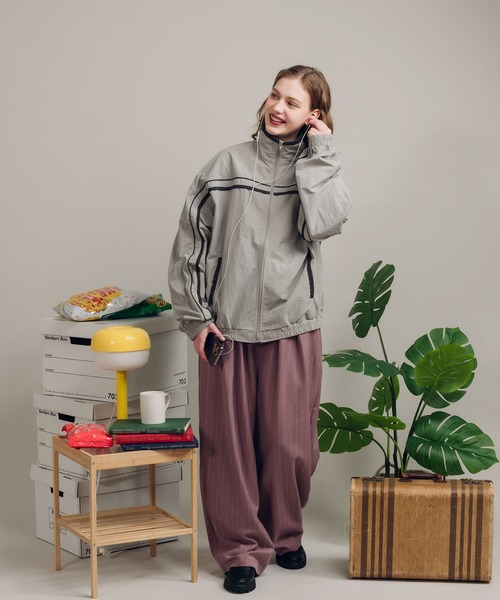 「MUHET」 ナイロンブルゾン X-LARGE ライトグレー レディース_画像3