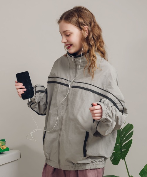 「MUHET」 ナイロンブルゾン X-LARGE ライトグレー レディース_画像5