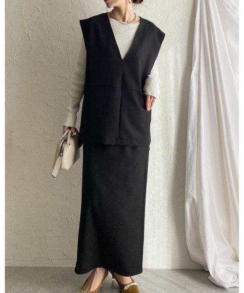 BEIGE ブラックスカートスーツ Vネックジャケットのセット She's Closet セットアップ 入学式 卒園式 卒業式 Vネックベスト