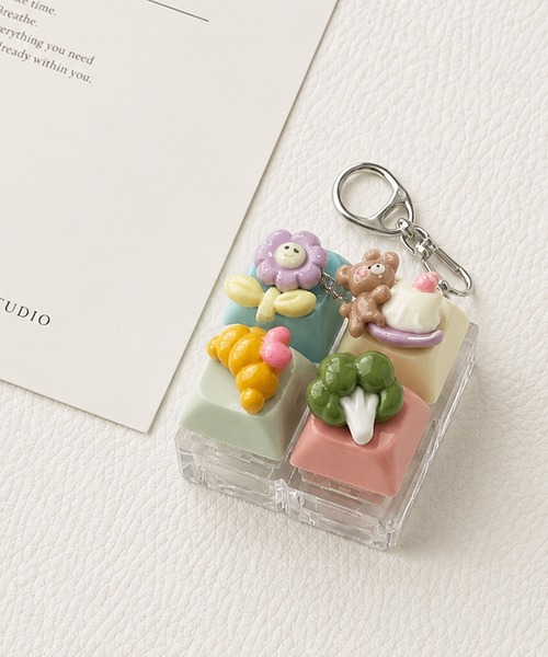 NOLITA LABORATORY キーホルダー 「 NOLITA / ノリータ 」レトロムード