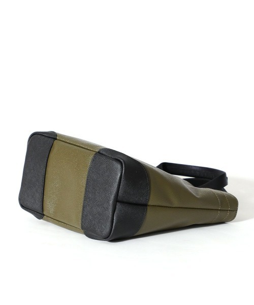 PELLE MORBIDA（ペッレ モルビダ） ゴルフ Travis Mathew（トラヴィス