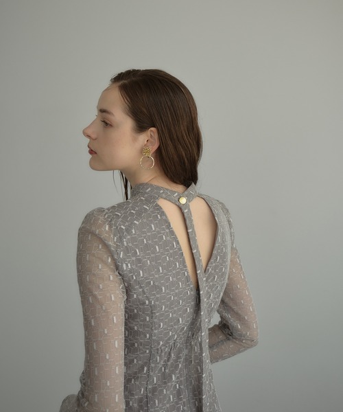 アンドレスド　ANDRESD back open geometric dress back open geometric dress / バックオープンジオメトリック