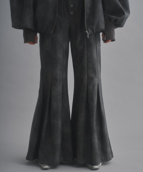 パンツ Pleats tuck wide flare pants / プリーツタックフレアパンツ 