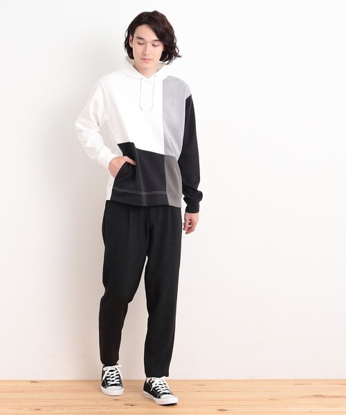 今季商品異素材使い黒 パーカー　サイズ44 今季商品異素材使い黒 パーカーサイズ44