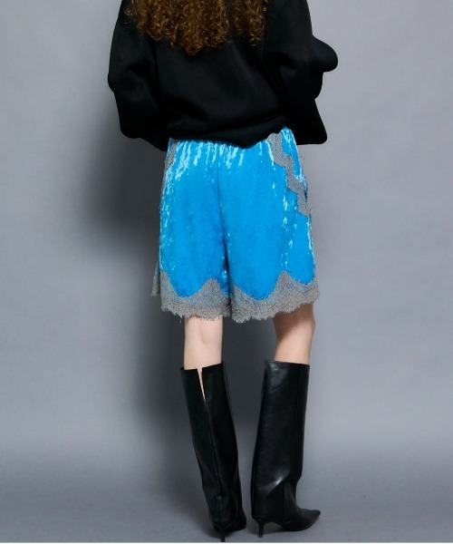 MAISON SPECIAL（メゾンスペシャル） パンツ Hem Lace Velour Shorts