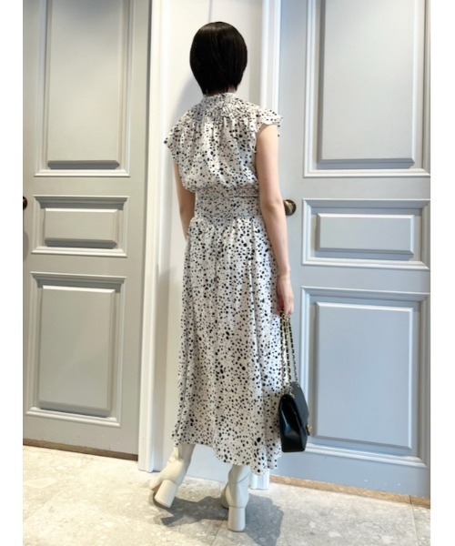 「LILY BROWN」 半袖ワンピース 0 ベージュ レディースの画像5