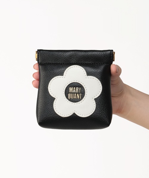 MARY QUANT（マリークヮント） ポーチ マリークワント センターロゴ