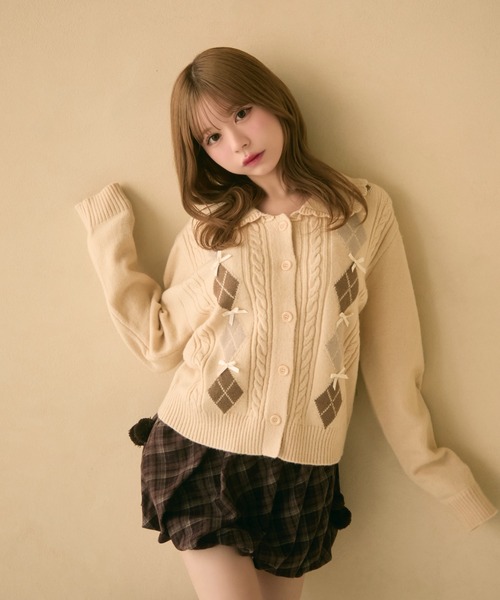 m　　未使用品タグ付き AMERI リボン柄ニットカーディガン 未使用品タグ付き AMERI VINTAGE リボン柄ニットカーディガン