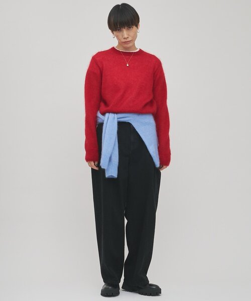 【ヤクウール混】ウィムガゼット　クルーネックニット　レッド ヤクウール混】ウィムガゼット クルーネックニット レッド - メルカリ