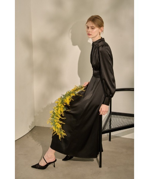 ERADIE（エラディエ） ワンピース Satin Stand-Neck Long Dress