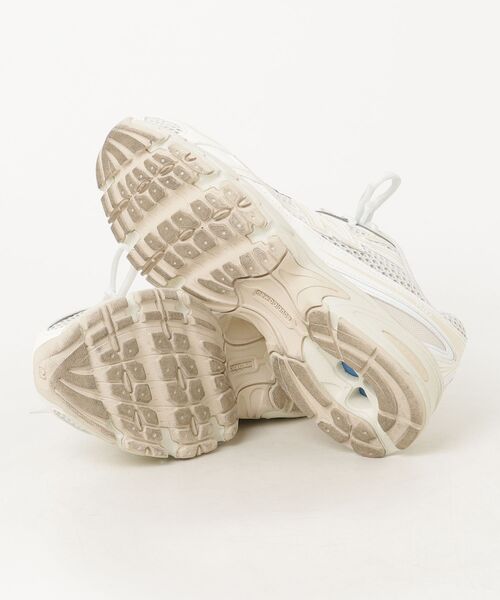 「New Balance」 ローカットスニーカー 23.5cm ベージュ メンズの画像