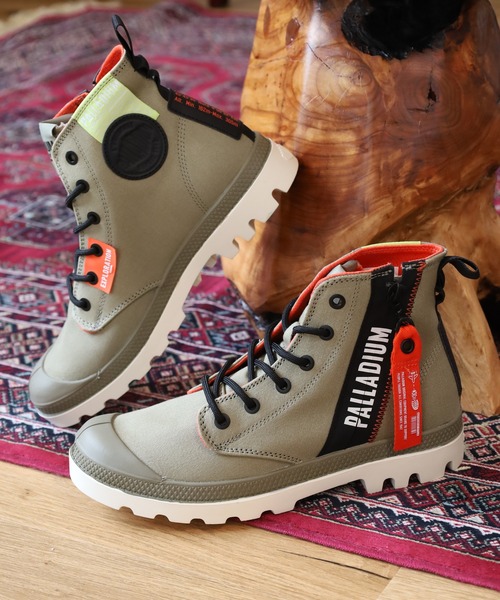 PALLADIUM（パラディウム） スニーカー PAMPA HI OUTZIP OVERLAB