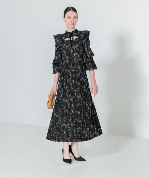 【美品】Leja オケージョン　ワンピース 当日発送】レースビッグカラー花柄ワンピースドレス