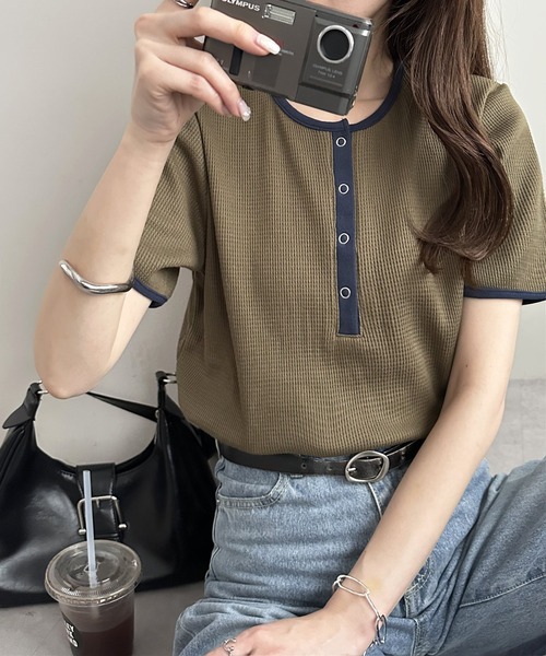 【boohoo】ワッフルプリントTシャツ＆ショーツセット boohoo》ワッフルプリントTシャツ＆ショーツセット (boohoo