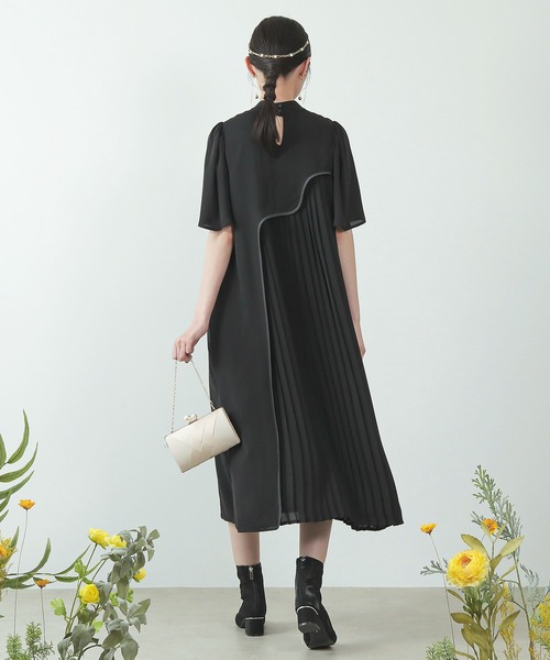 ギャザーディテール入りミディ丈ワンピース - ブラック | ZARA