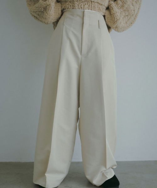 ETRE TOKYO 新作 ハイウエストシャンタンワイドパンツ M 新品 定番 ETRE TOKYO 新作 ハイウエストシャンタンワイドパンツ M 新品 定番