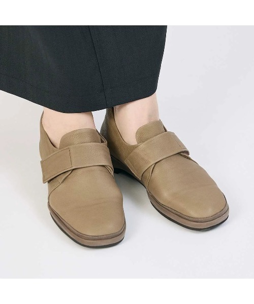 D'ICI（ディッシィ） ブーツ ベルテッドブーティ レディース