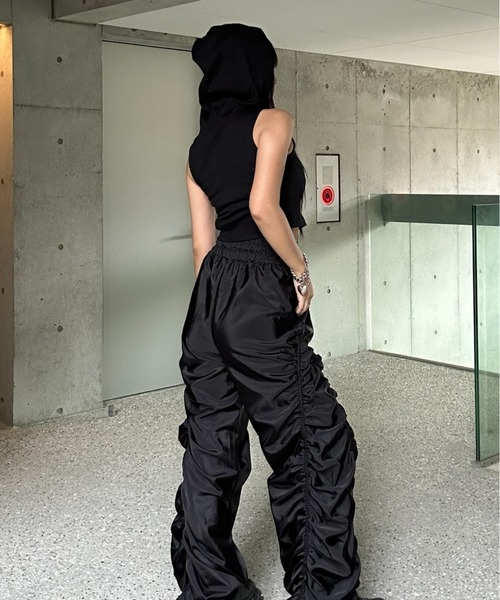 KsG パーカー ノースリーブショート丈ジップアップパーカー
