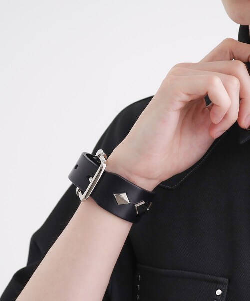 tk.TAKEO KIKUCHI（ティーケータケオキクチ） ブレスレット スタッズ