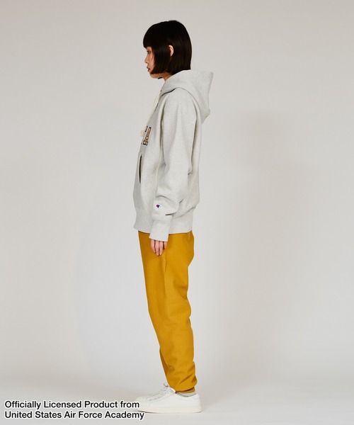 「Champion」 プルオーバーパーカー X-LARGE シルバーグレー メンズの画像
