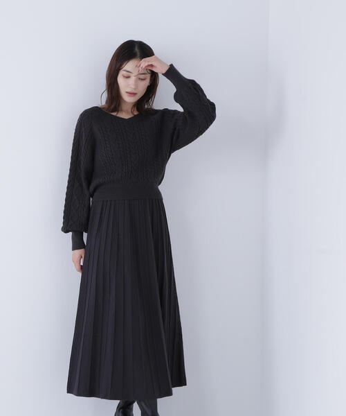 「NATURAL BEAUTY BASIC」 セットアップ P/S チャコールグレー レディースの画像