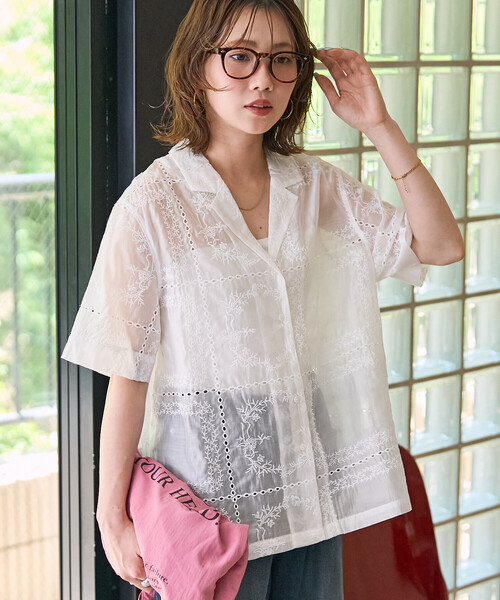 ブラウス シャツ 限定展開　パッチワーク 刺繍 半袖 ボタンシャツ レディースの画像