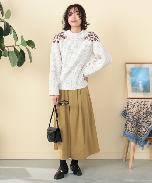 ニット セーター ハンド刺繍 ニットプルオーバー レディース BEAMS HEART ニット セーター ハンド刺繍 ニットプルオーバー