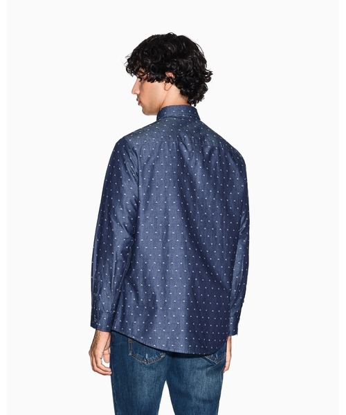 ARMANI メンズシャツ、カジュアルシャツ（色：ブルー系）｜トップス