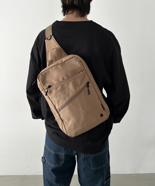 real design ウエストポーチ 「A4サイズ対応」ボディバッグ/ワン
