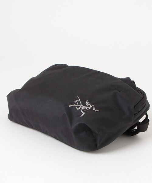 N*様 ARC'TERYX ショルダーバッグ ブラック ARC'TERYX（アークテリクス） ショルダーバッグ - ブラック メンズ