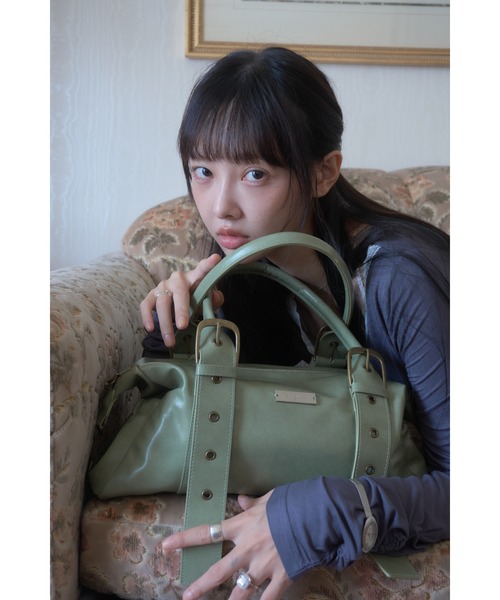 Smyeon ハンドバッグ Belt detail handbag/ベルトデザインハンドバッグ