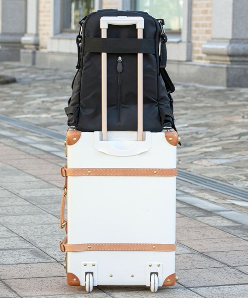 マザーズバッグ マザーズリュック(23L) WEEKEND 2層式 整理しやすい 2フロア 大容量の画像