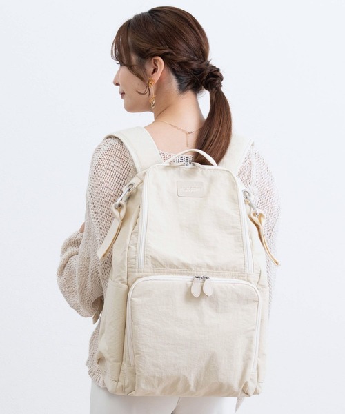 マザーズバッグ マザーズリュック(23L) WEEKEND 2層式 整理しやすい 2フロア 大容量の画像