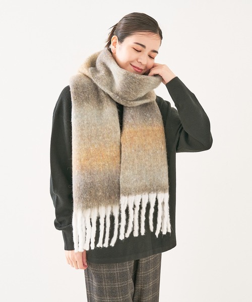 【SINSS】グラデーションマフラー SINSS（シンス）の「Shaggy gradation muffler / シャギー