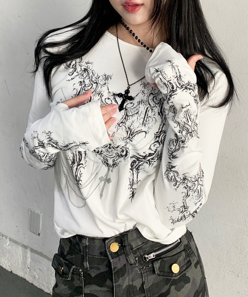 lilful tシャツ フィンガーホール付き Y2KプリントデザインロンT