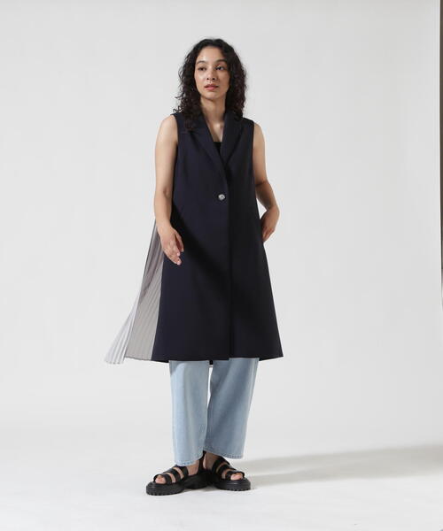 Risley リズレー Back pleats tailored gilet Risley（リズレー）の「Risley/リズレー/Back pleats tailored