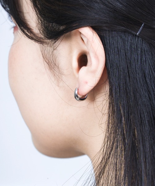 Tom Wood トムウッド アイスフープラージ ピアス シルバー TOM WOOD（トムウッド）の「【TOMWOOD】Ice Hoop Medium アイス
