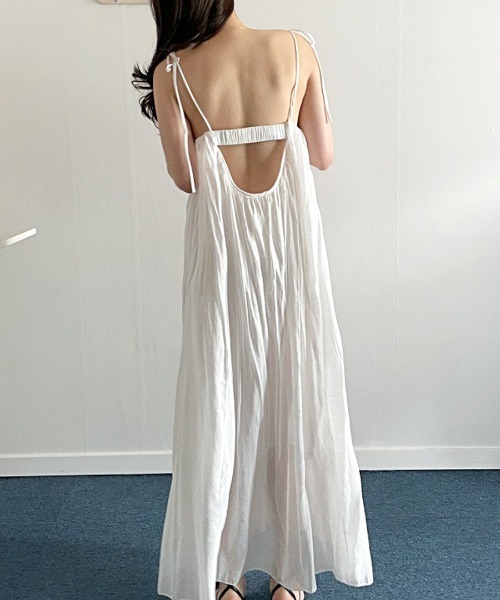 colville 後ろ開きワンピース REMUR ワンピース 背中開きキャミロングワンピース : ZOZOTOWN