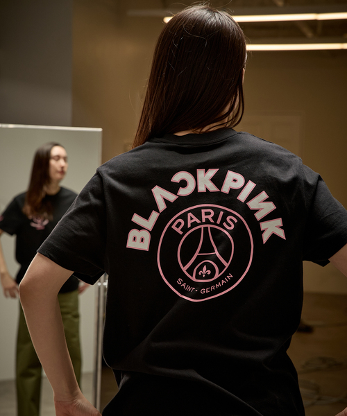 tシャツ 「BlackpinkxPSG」Elevated Graphic TEE ST171- BLKPSG- BPP 
