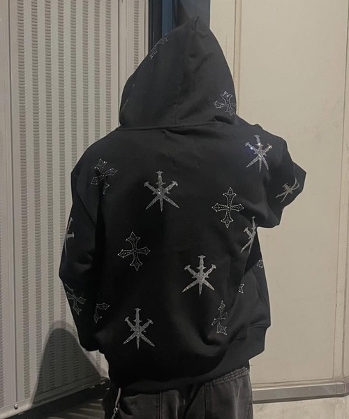 UNKNOWN LONDON（アンノウンロンドン） パーカー メンズ レディース