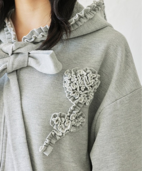 kutir（クティール） パーカー リボンフリルジップパーカー/ジップ