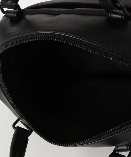 「DIESEL」 ハンドバッグ UNI ブラック レディースの画像