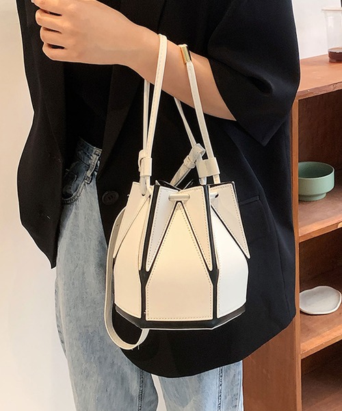 ショルダーバッグ バッグ 六角形2WAY巾着トートバック バケツバック