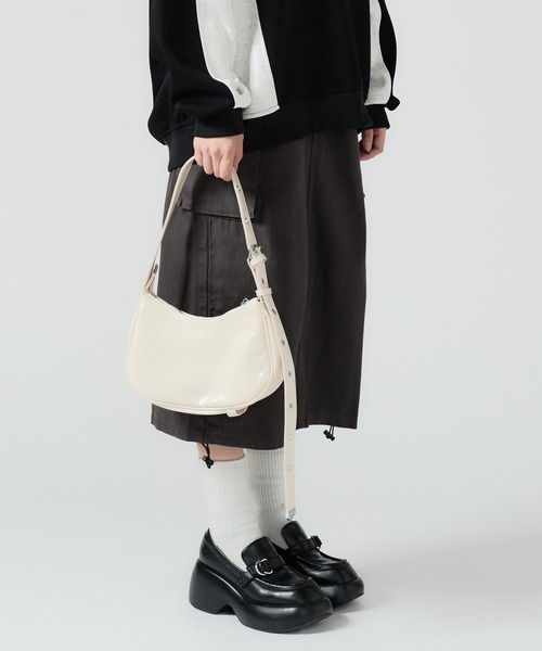 【美品✨】 バーバリー ハーフムーンバッグ ワンショルダーバッグ ノバチェック 極希少】バーバリーズ 世界大戦 ハーフムーン ショルダーバッグ