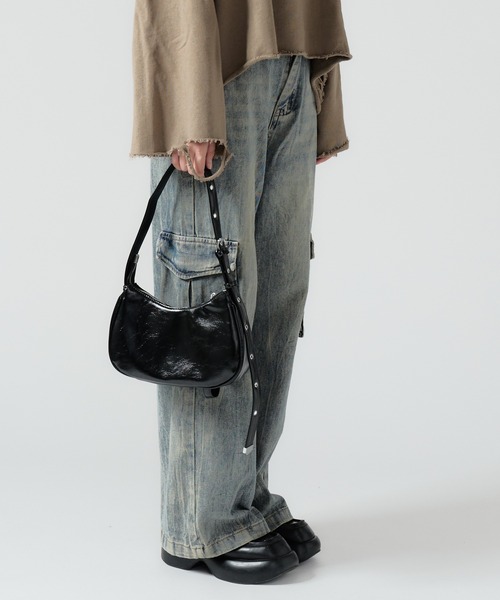 Chick ショルダーバッグ バッグ Half Moon Mini Shoulder Bag